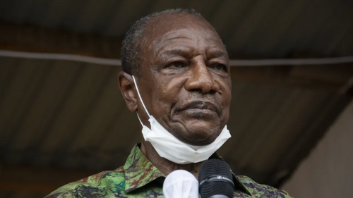 Guinée : la justice sur les traces des crimes présumés commis sous...